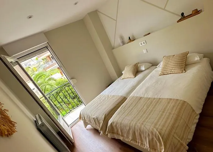 El Faro De La Barquera *