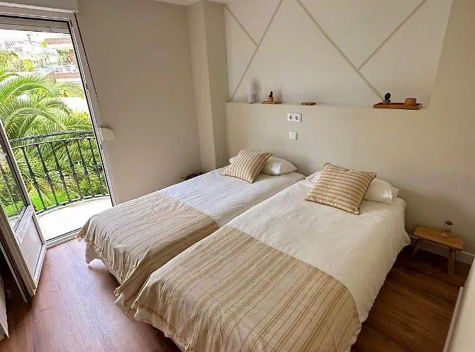 El Faro De La Barquera