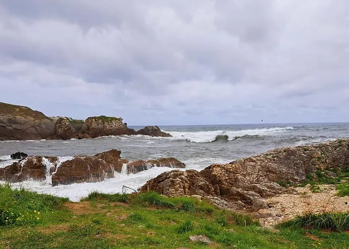El Faro De La Barquera *