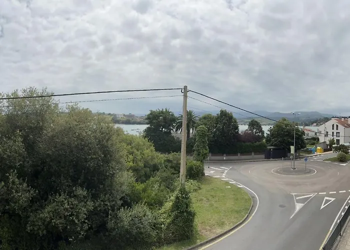 El Faro De La Barquera San Vicente De La Barquera