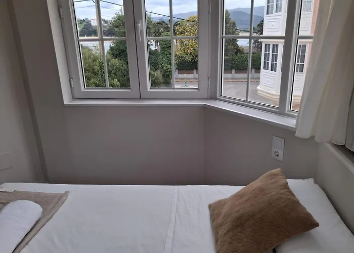 El Faro De La Barquera San Vicente De La Barquera