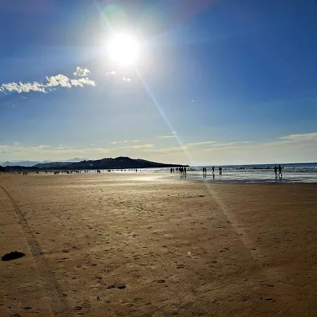 El Faro De La Barquera דירה